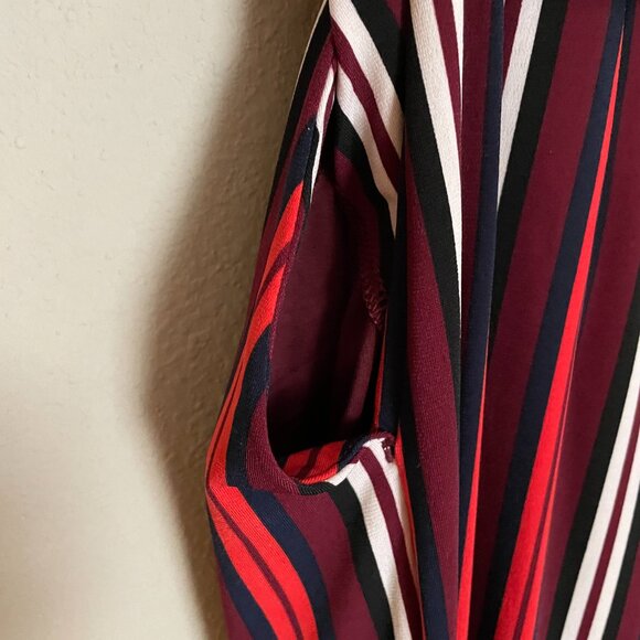 Express, Size XS, Striped Jumpsuit with Matching Belt and Pockets. - Picture 7 of 12